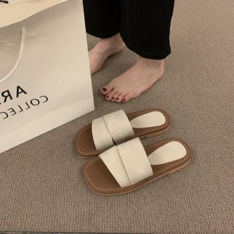 Fashion Retro Square-toed Flat-bottomed Slippers, Women's Summer Wear Fairy Wind Seaside Vacation Beach Sandals