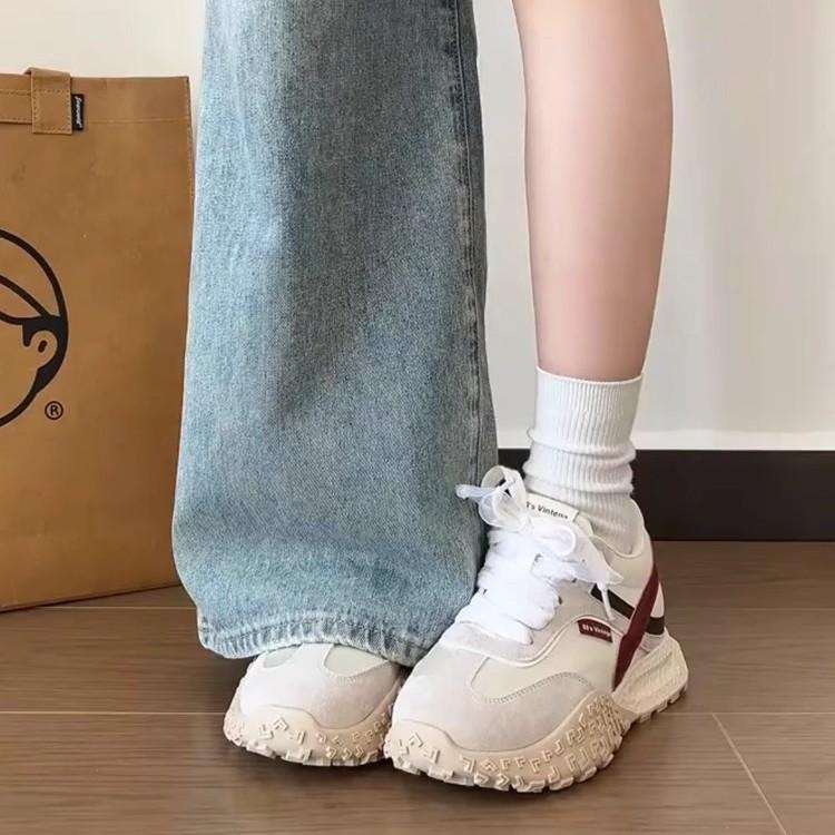 Inner height increase German training shoes women's 2025 spring platform small ballet style retro leather casual sports Forrest Gump shoes