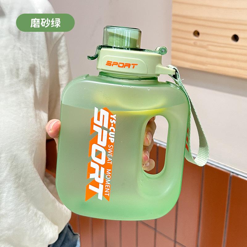 Water bottle new large capacity ton cup anti-drop high temperature sports kettle men's and women's fitness plastic ton barrel straw