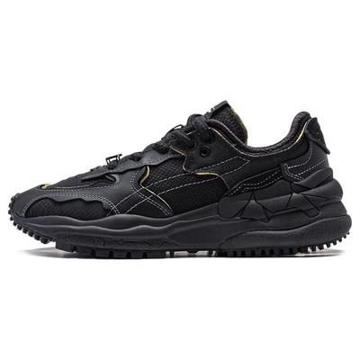 Herrenschuhe – Sportschuhe