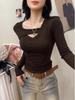 Women's Coffee V-neck Patchwork Long-sleeve T-shirt with Plus Velvet Lining - Slim Fit Autumn/Winter Top