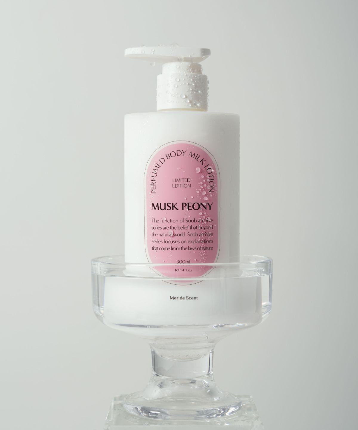 [Renewal/Limited Edition] Meridicent Musk Peony Perfumed Body Milk Lotion 300ml