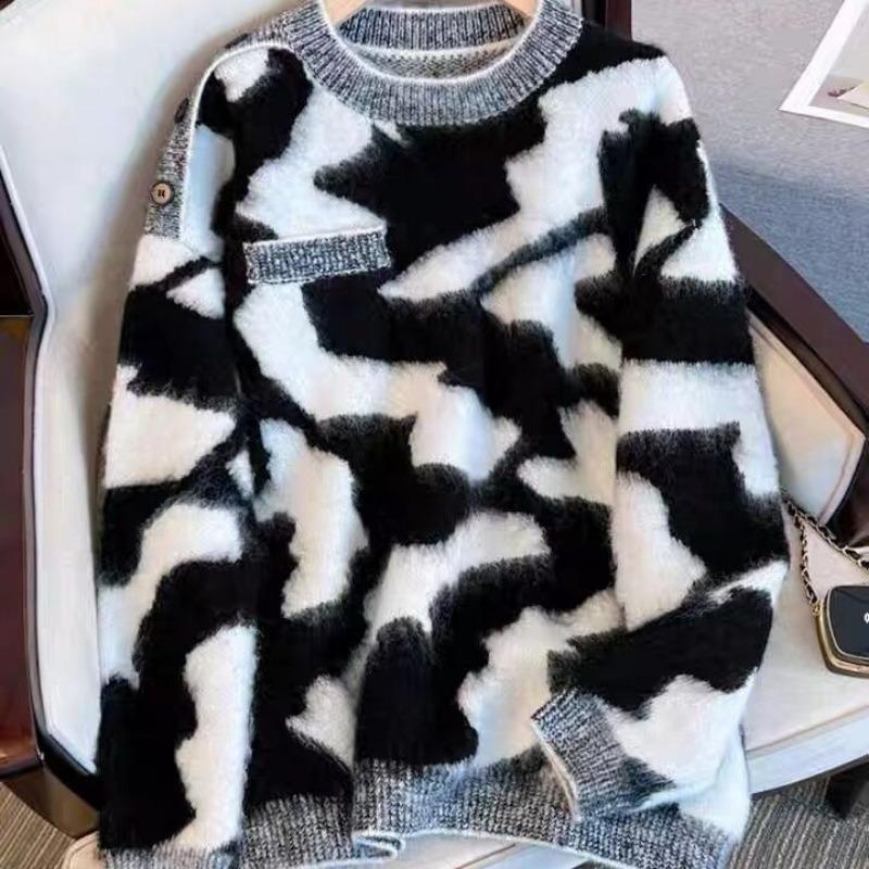 Striped contrasting round neck pullover sweater for women's autumn and winter new loose and thick knitted top jacket