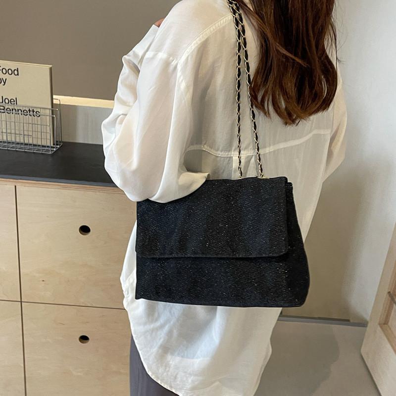 2024 New Commuter Fashion Retro Corduroy Large Capacity Simple Chain Shoulder Crossbody Bag For Women In Black