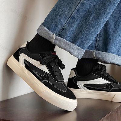 Obuwie męskie – Sneakersy