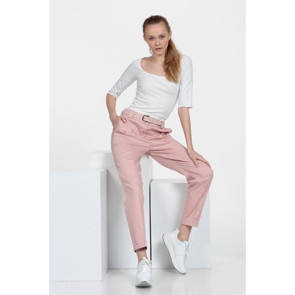 Pantaloni dublu cu curea de buzunar