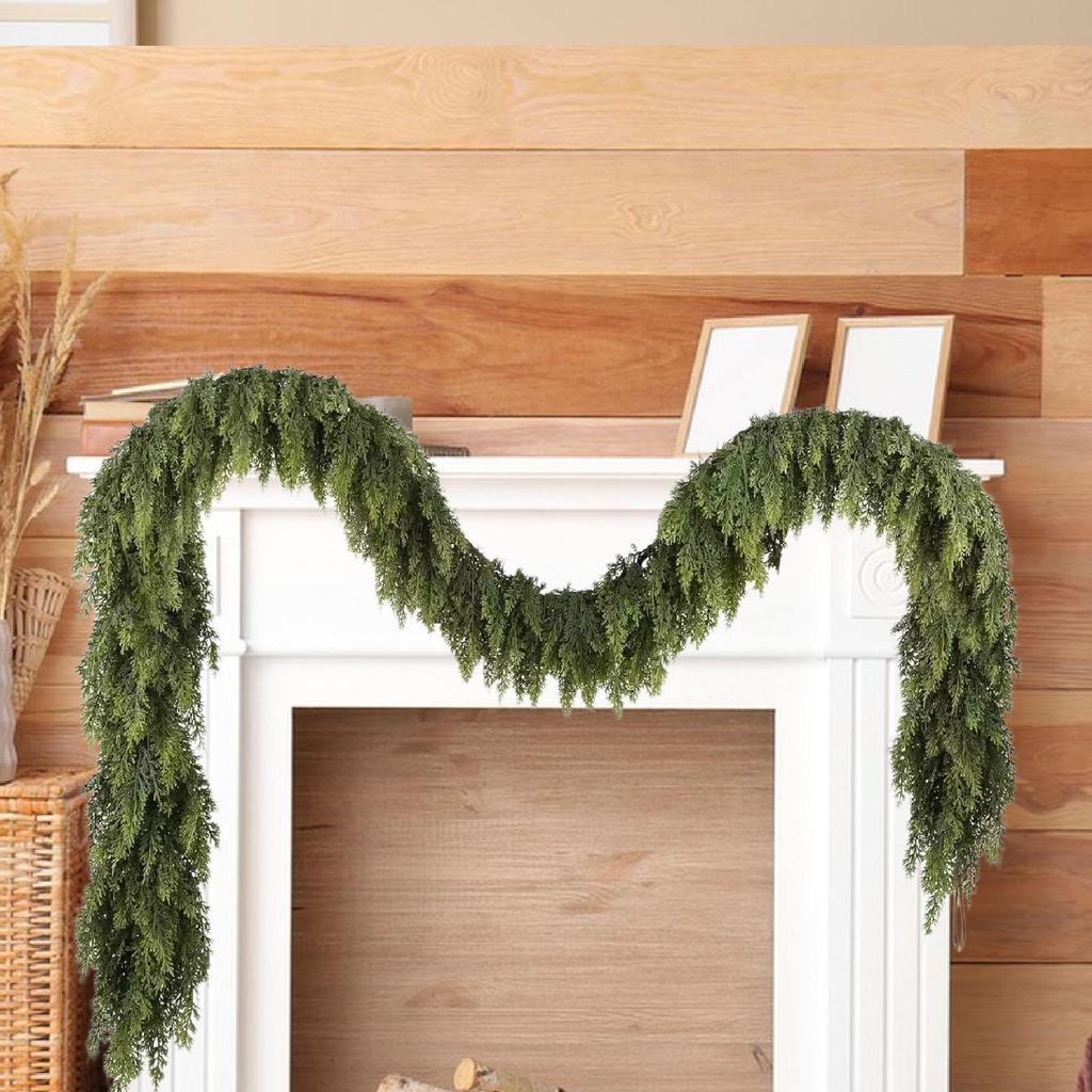 Artificial Garland Lightweight Soft Xmas Decor Christmas Decor Christmas Garland for Staircase Holiday Season Party Supplies