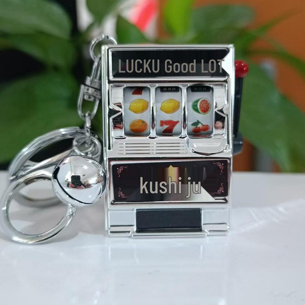Retro Joystick Fruit Machine Keychain: Playable Spin Wheel Pendant Toy