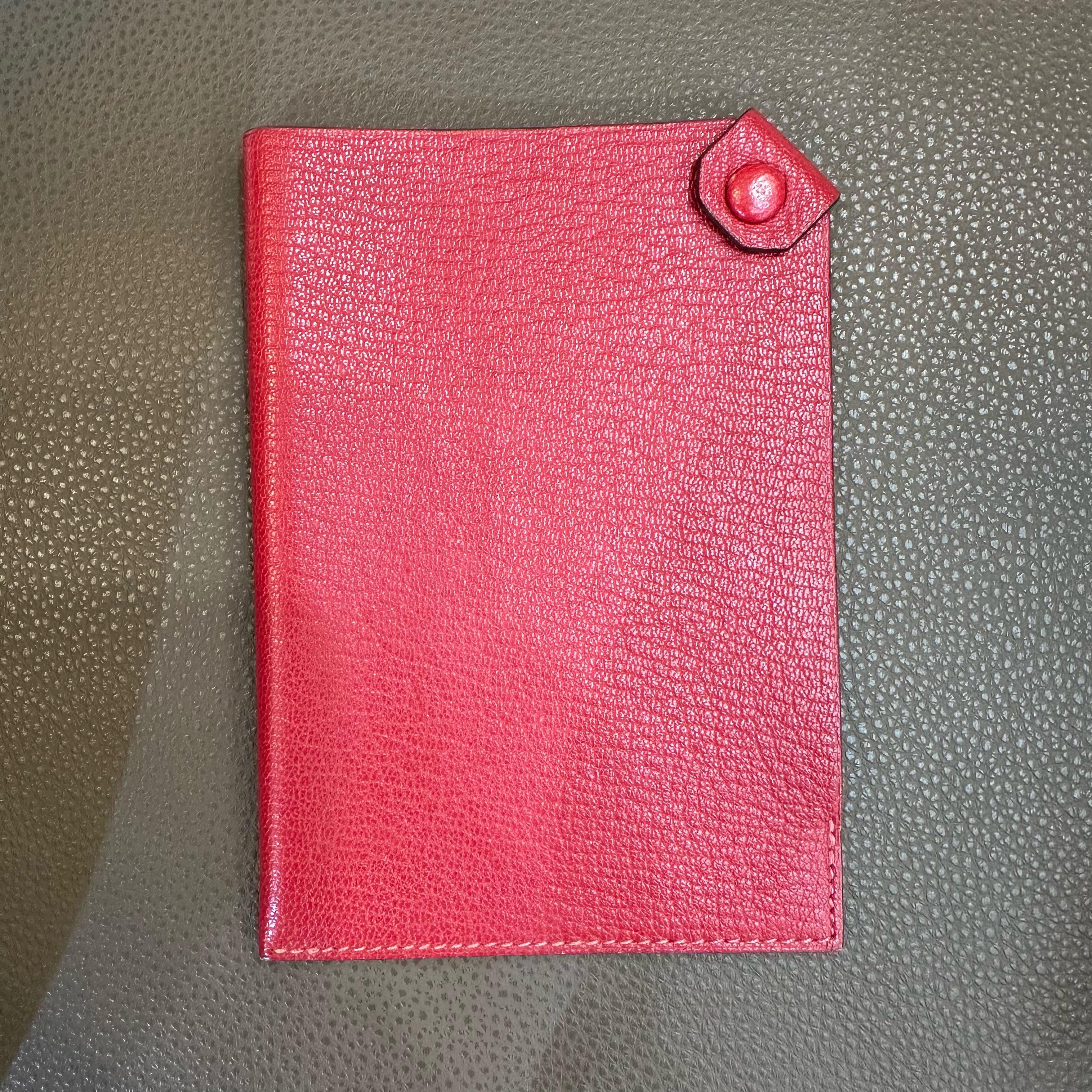 [Pre-Owned] Tarmac Passport Holder Chamkila Goat Leather Clutch Card Holder Passport Bag - Very Good #1WP7GGC ONE SIZE
