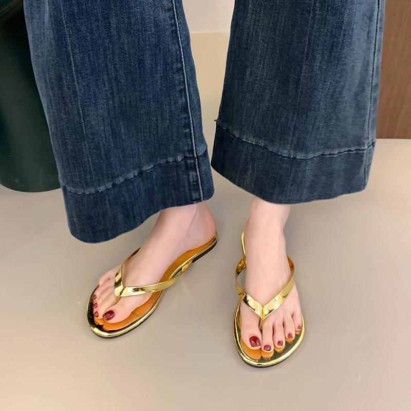 Fashion Flip Flops Women Summer Outside Flat Bottomed Beach Shoes Sandals Shoes for Women Slippers Slide Indoor House Chaussure Femme