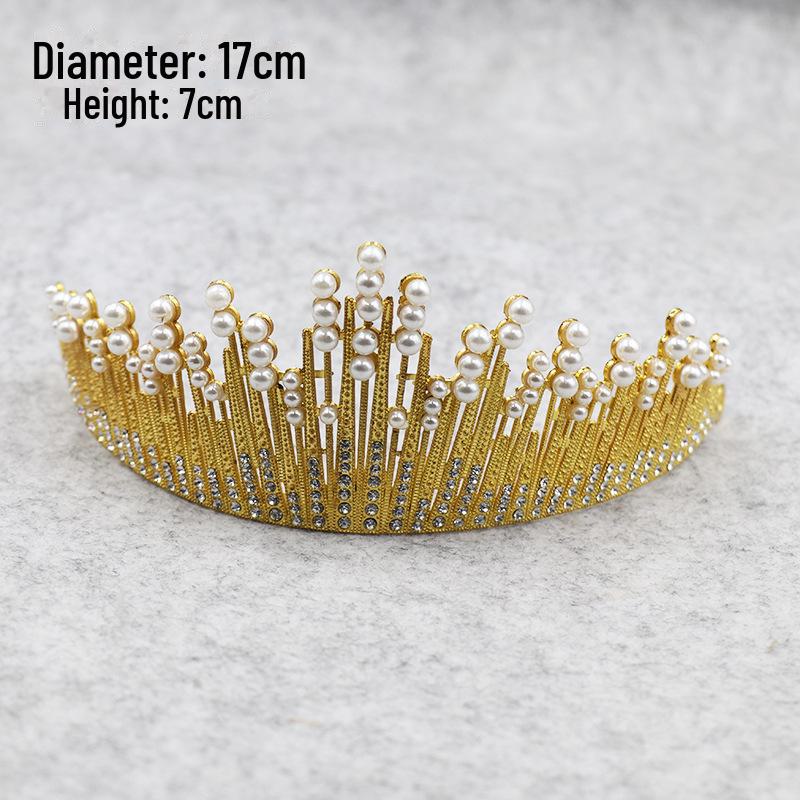 Queen Crown Cake Decoration with Lace, Pearls, and Baby's Breath for Birthdays