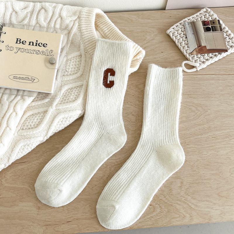 

Женские вышитые шерстяные носки - Теплые, с велюровым покрытием, толстые до середины икры для осени/зимы One Size белый/кремовый