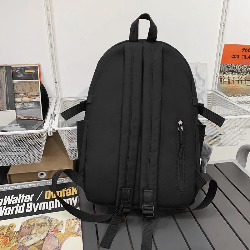Japanese Harajuku retro tooling schoolbag for junior high school students, large-capacity backpack for men, trendy ins campus style backpack for women