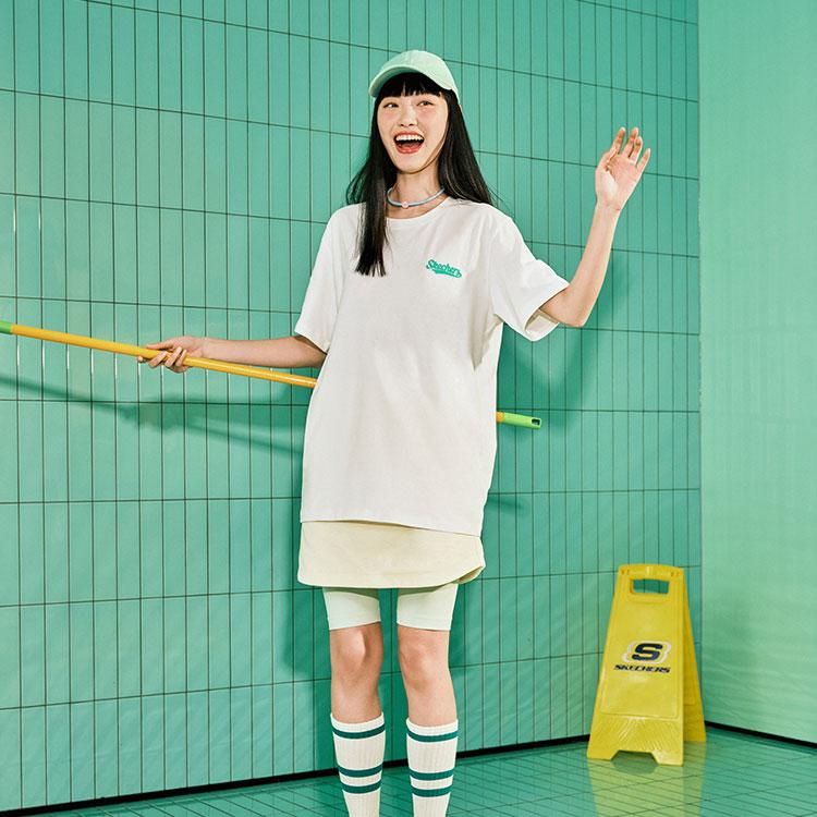 Skechers Casual Letter Print Round Neck Simple Cool Dry Sports Short Sleeve T-Shirt Unisex Tops Cotton-Candy-White L224U080-0074