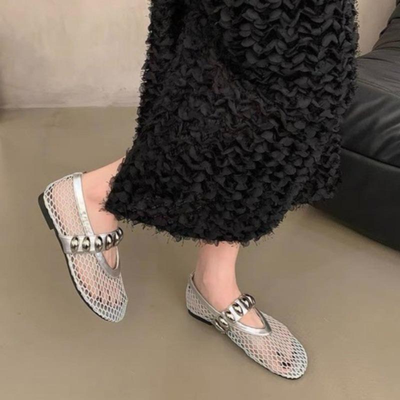 Wiosenne nowe płaskie buty okrągła głowa płytkie usta siateczka oddychająca metalowa klamra miękka podeszwa antypoślizgowe pojedyncze buty