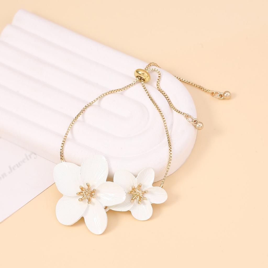 Adjustable Metal Flower Bracelets For Women Fuchsia Color Enamel Summer Style Fashion Jewelry Holiday Accessories Gifts