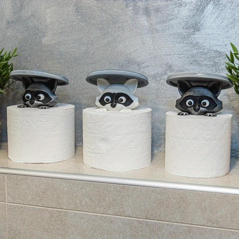 3D Printed Raccoon Toilet Paper Holder - Playful Bathroom Decor with Lid, Ideal Gift for Humor Lovers, Freestanding Design, Raccoon Bathroom Decor