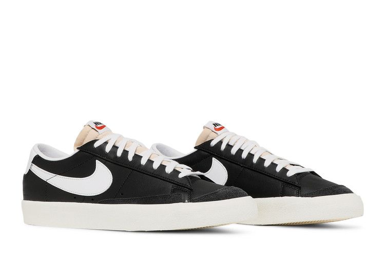 Nike Blazer Low 77 Schwarz Weiß
