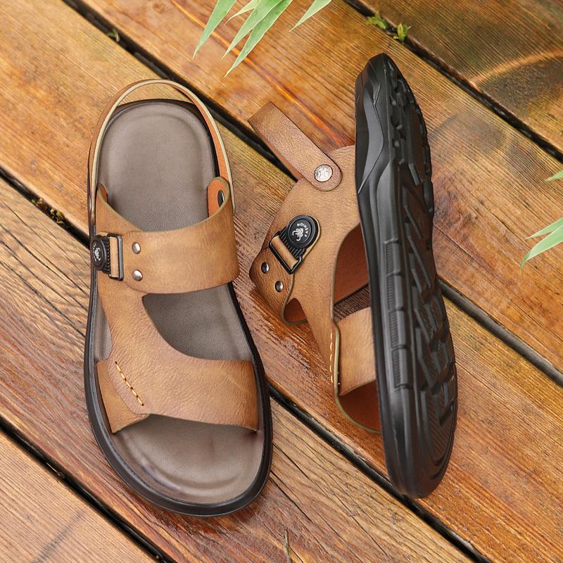 Men Leather Outdoor Sandals Lightweight Comfortable Anti Slip Soft Sole Beach Walking Travel Summer Casual Footwear Everyday Wear