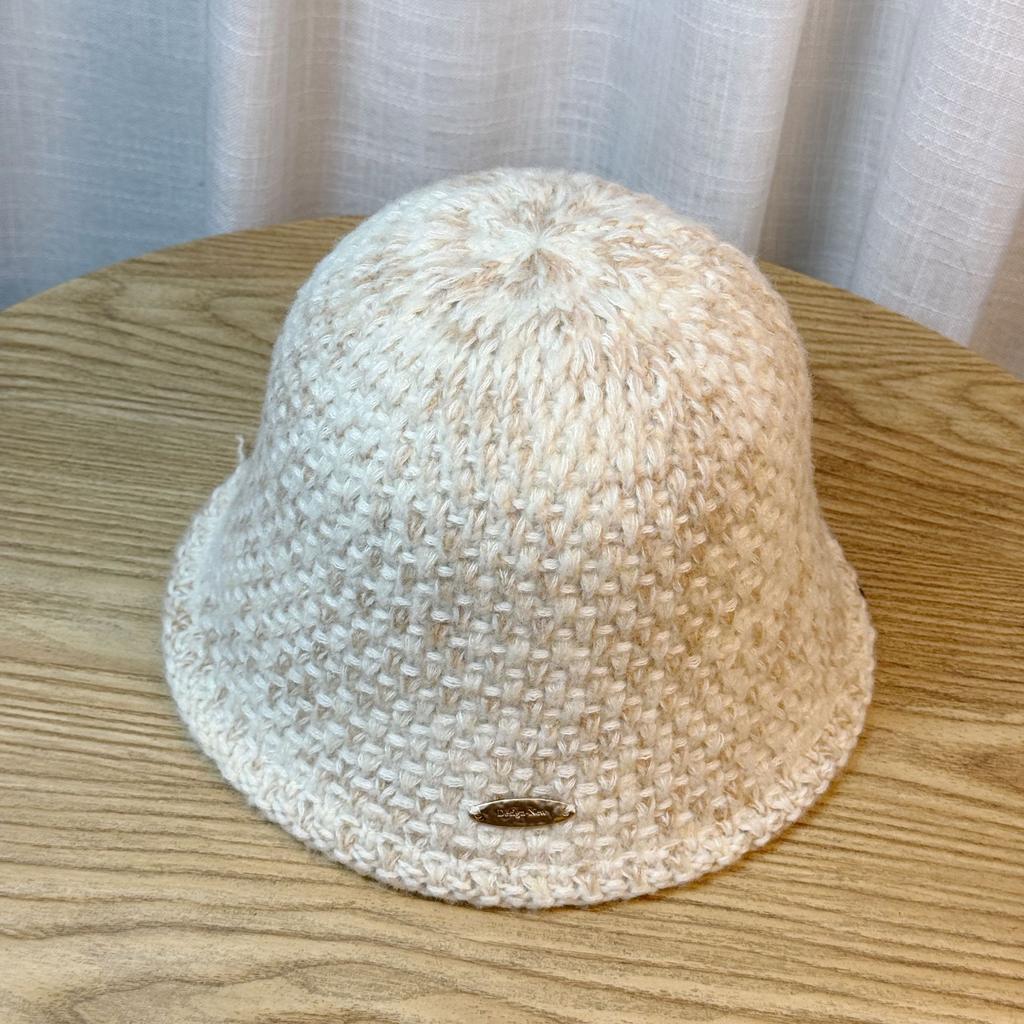 Autumn and Winter Women'S Warm Bucket Shape Bucket Hat, Showing A Small Face Covering, Retro Easy Matching Bucket Hat Suitable for Outdoor Travel