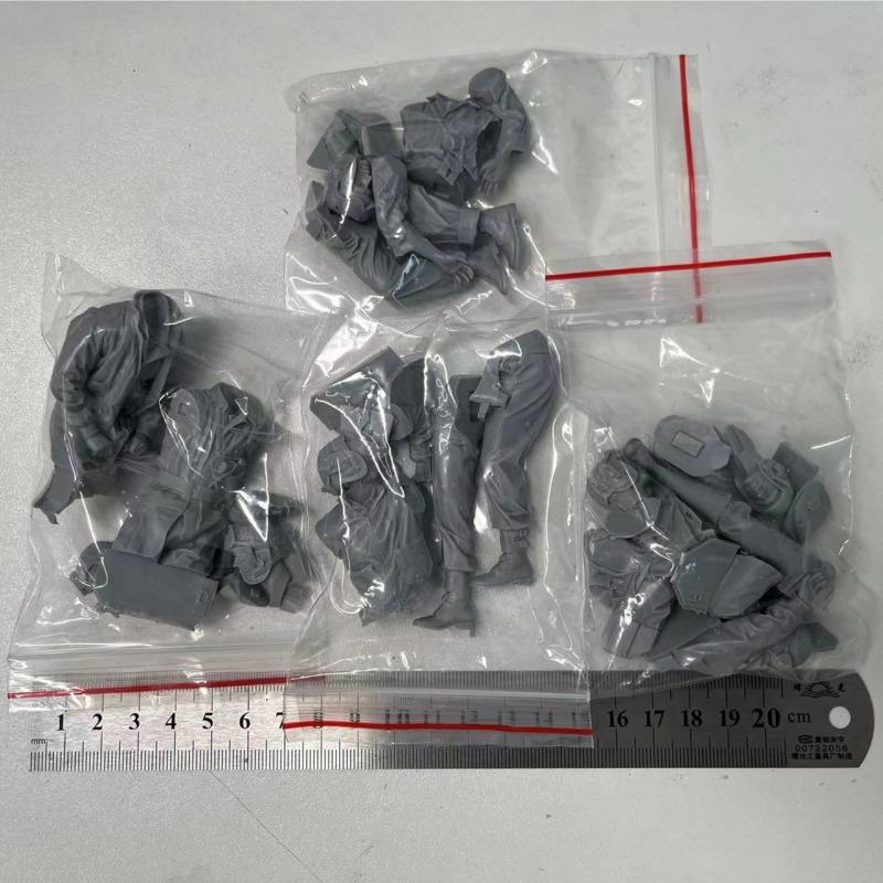 1/16 Scale Resin Body Assembled Model Kit Military Hobby Miniature WW2 US Tank Crew Set (5 Figs) Unassembled and Unpainted