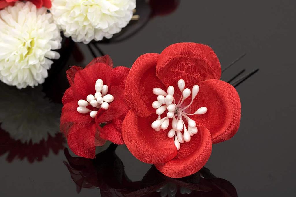 [SOUBIEN] (Soubien) Hair Ornament Set (2 pieces) for Coming-of-Age Ceremony and Graduation Ceremony: Red and White Camellia, Ping Pong Chrysanthemum