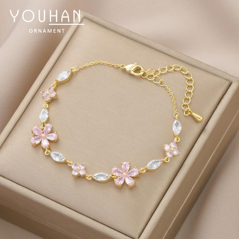 Elegant Womens Geometric Floral Zircon Bracelet Gold Plated Copper Adjustable Fashion Jewelry Daily Wear