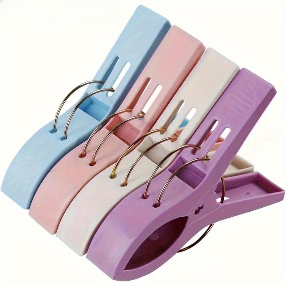 

Travel Accessories Lightweight Bright and Sturdy Beach Towel Clip: Firmly Fix Your Towel, Versatile and Windproof