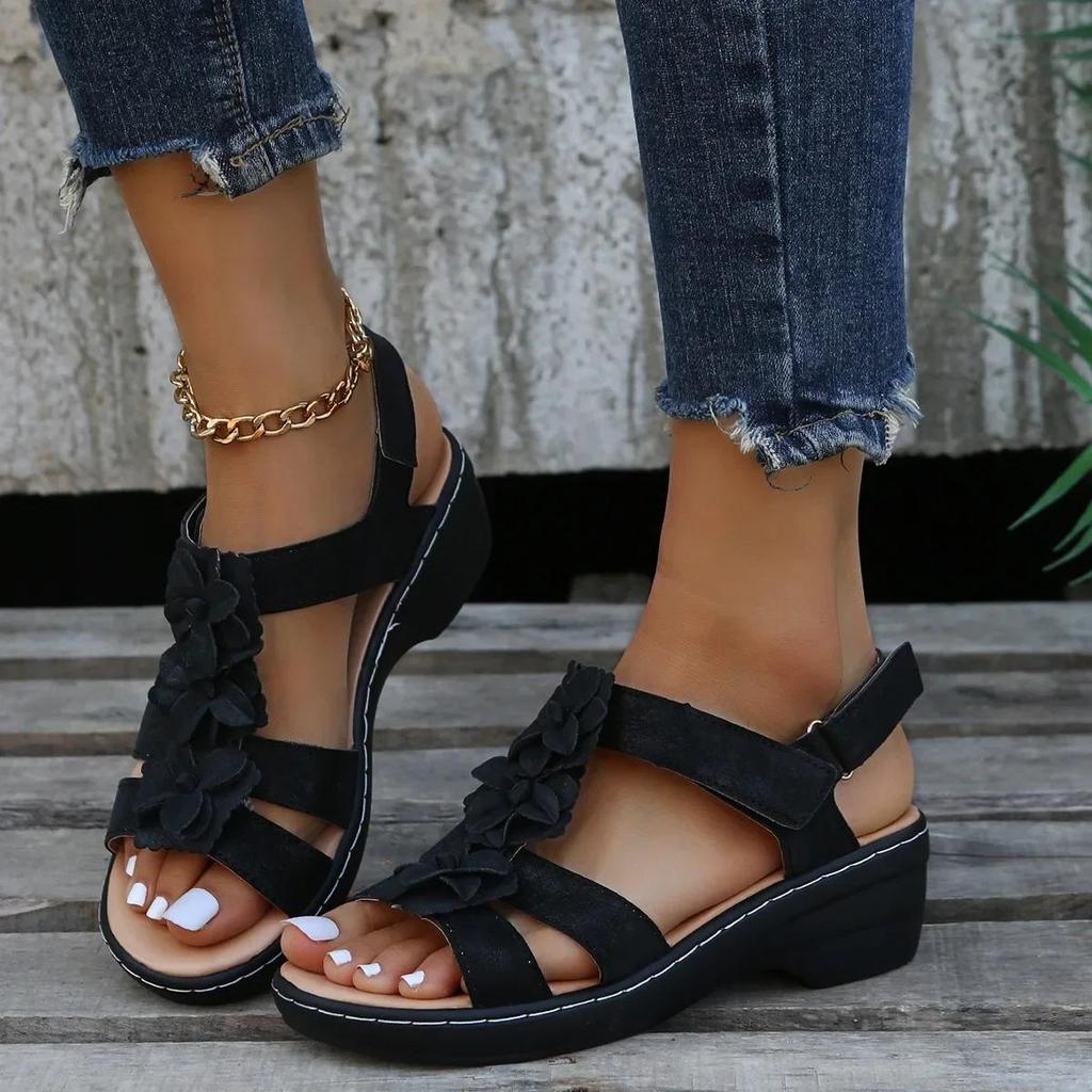 Sandali Larghi Estate Traforati Tacco Inclinato Bocca di Pesce Fibbia a Fiore Sandali Casual sandali ortopedici comfort donna