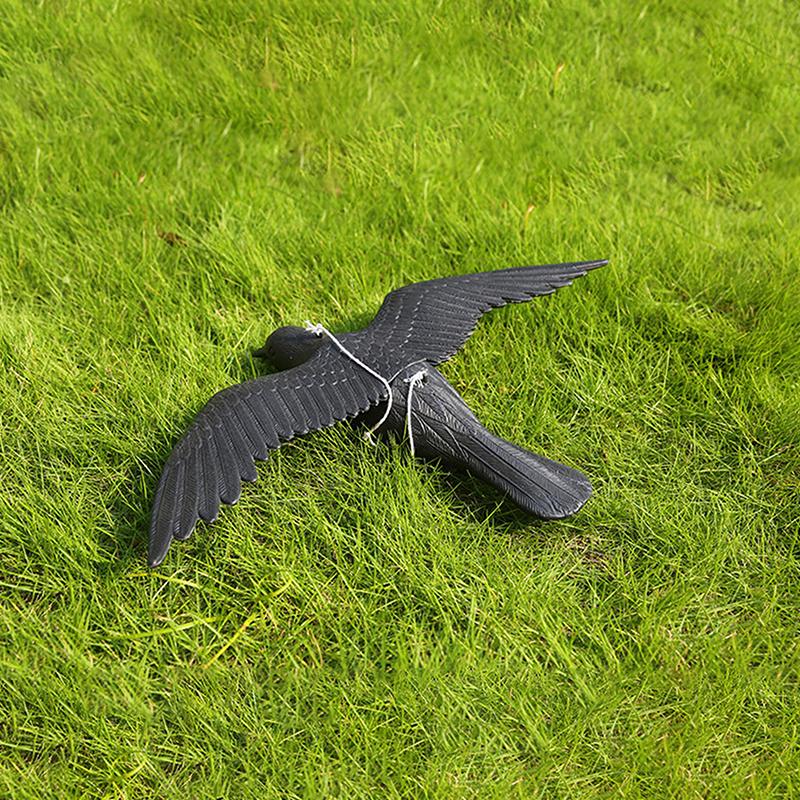 Realitätsnahe 3D-Plastiktiere Figuren Realistische Plastikkrähen Raben Gartenflagge Zuhause Vogelfigur Krähenattrappen Krähen anlocken