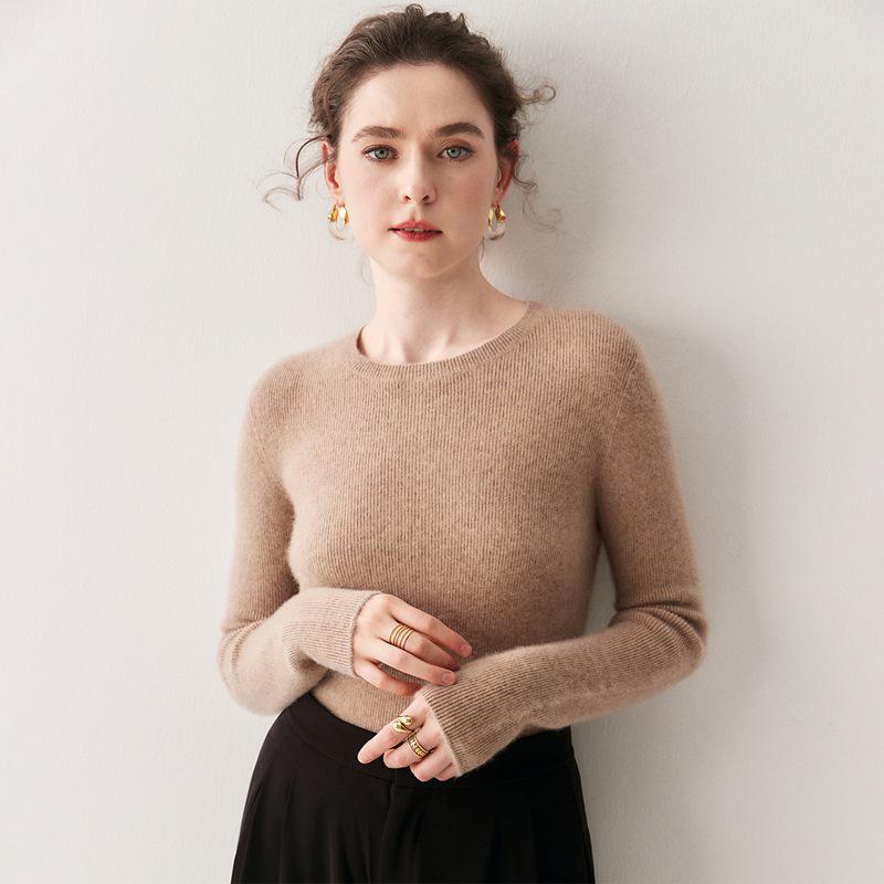 2025 Women's Seamless Cashmere Slim Fit Sweater - Autumn/Winter Knit, Skin-Friendly Round Neck
