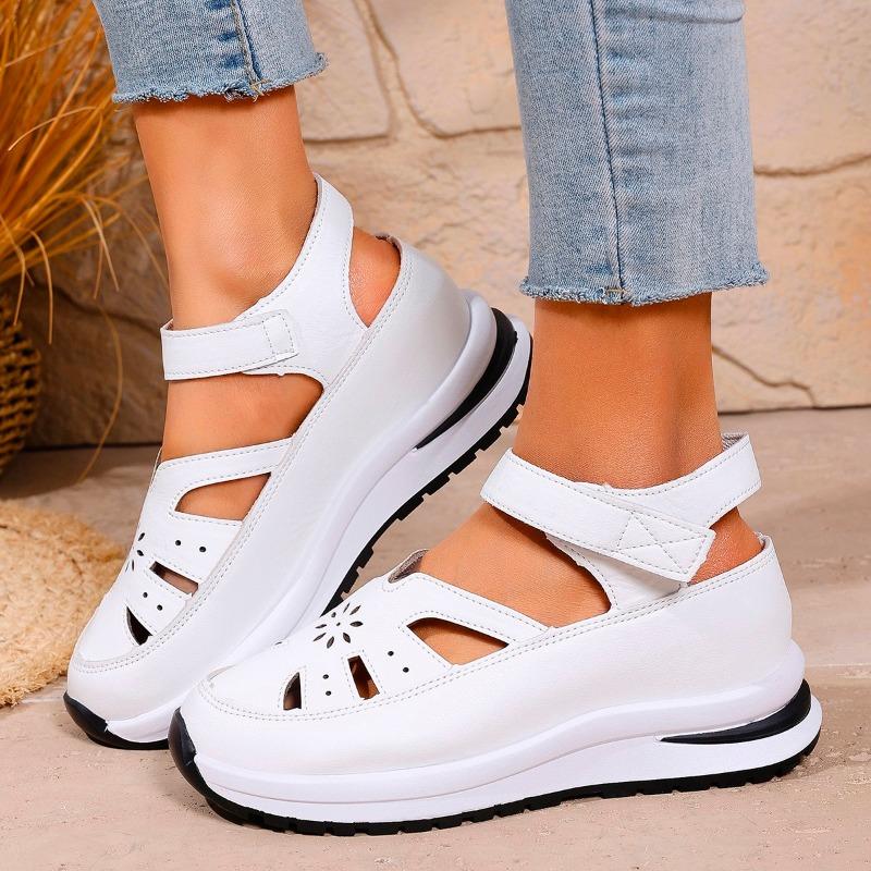 Fashion 2025 New Summer Closed Toe Women's Sandals Fashion Plus Size Casual New Hollow Out Light Comfortable Platform Sandals Zapatos