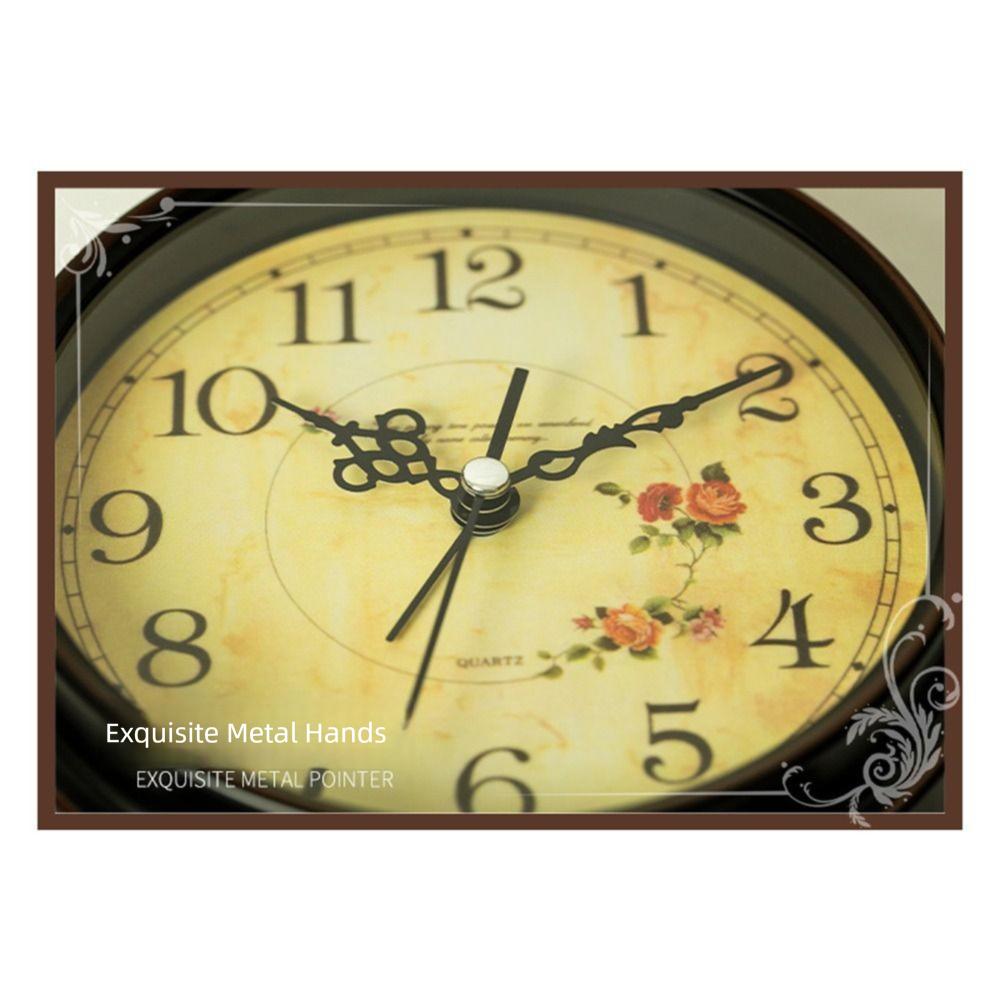 Hangable Battery Alarm Clock Retro Vintage Desk Clock Simple Mechanical Clock  Bedside