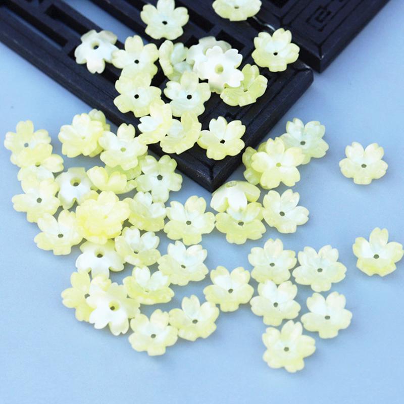 10-50pcs 11mm Resin Flower Petal Beads Caps Cherry Blossoms Charms Pendants Loose Spacer Bead for Jewelry Making Components DIY