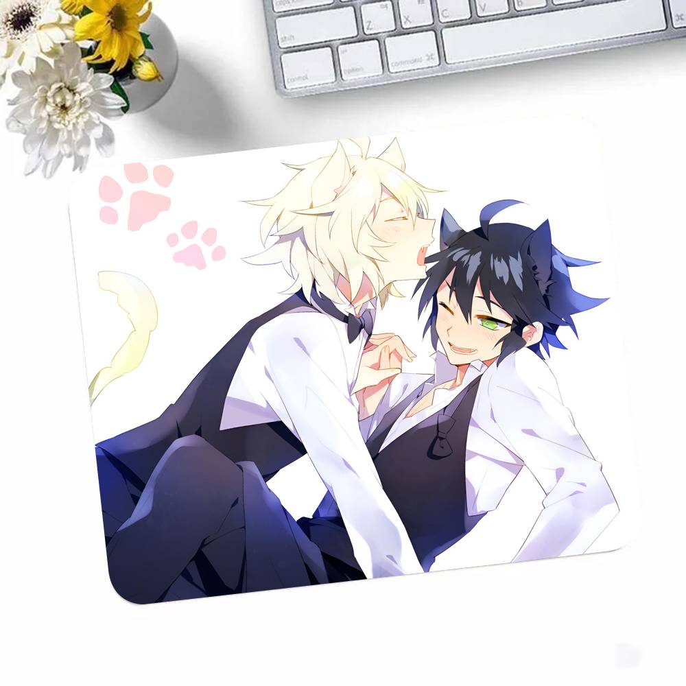 Anime Seraph Of The End Mousepad Small LockEdge Mouse Pad For Gamers Computer Desk Pad Rectangular Anti-slip Rubber