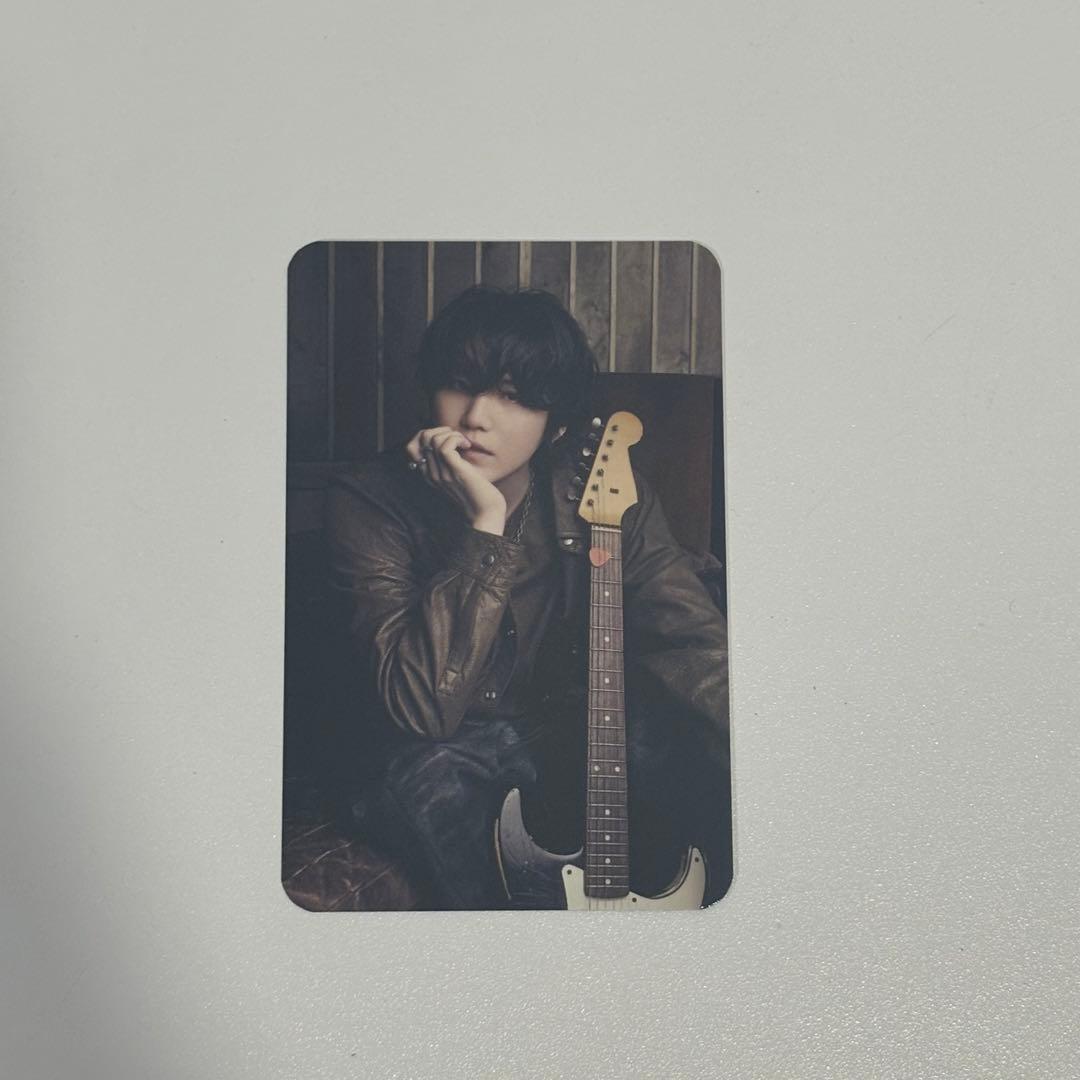 [Б/У] BTS ARIRANG Aladin Бонусная фотокарточка SUGA Yoongi