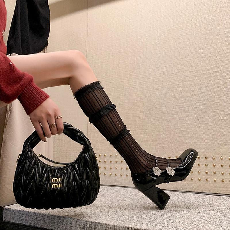 Fashion New women's genuine leather, cowhide, patent leather, round toe rhinestone flower belt buckle, high heels, Mary Jane shoes