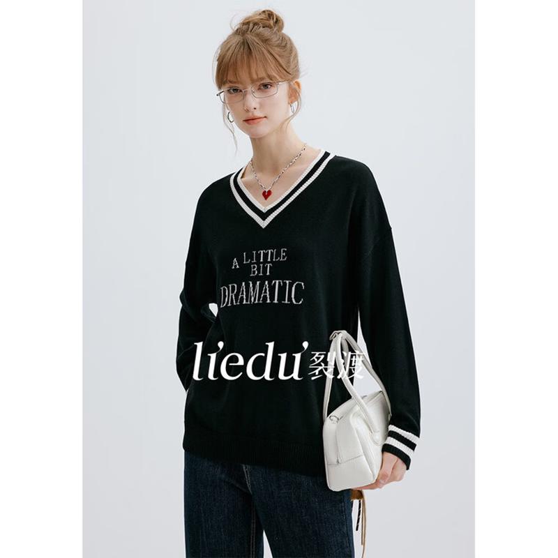 Women s Plus Size College Style V-Neck Knit Sweater XL