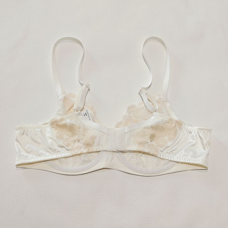 Ultra-dünner Cup Molliges Mädchen Spitzenkante Sexy Übergröße Unterwäsche Push-up Anti-Erschlaffungs-BH Seidiger Bequemer BH