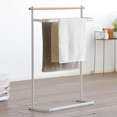 Iris Ohyama NRMH-720T Lightweight Towel Stand, Holds 4 Towels, Natural Clothes Drying Rack