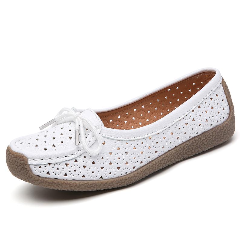 

Женские вулканизированные туфли Новые модные женские туфли большого размера на толстой подошве с перфорацией повседневные спортивные женские кроссовки 36