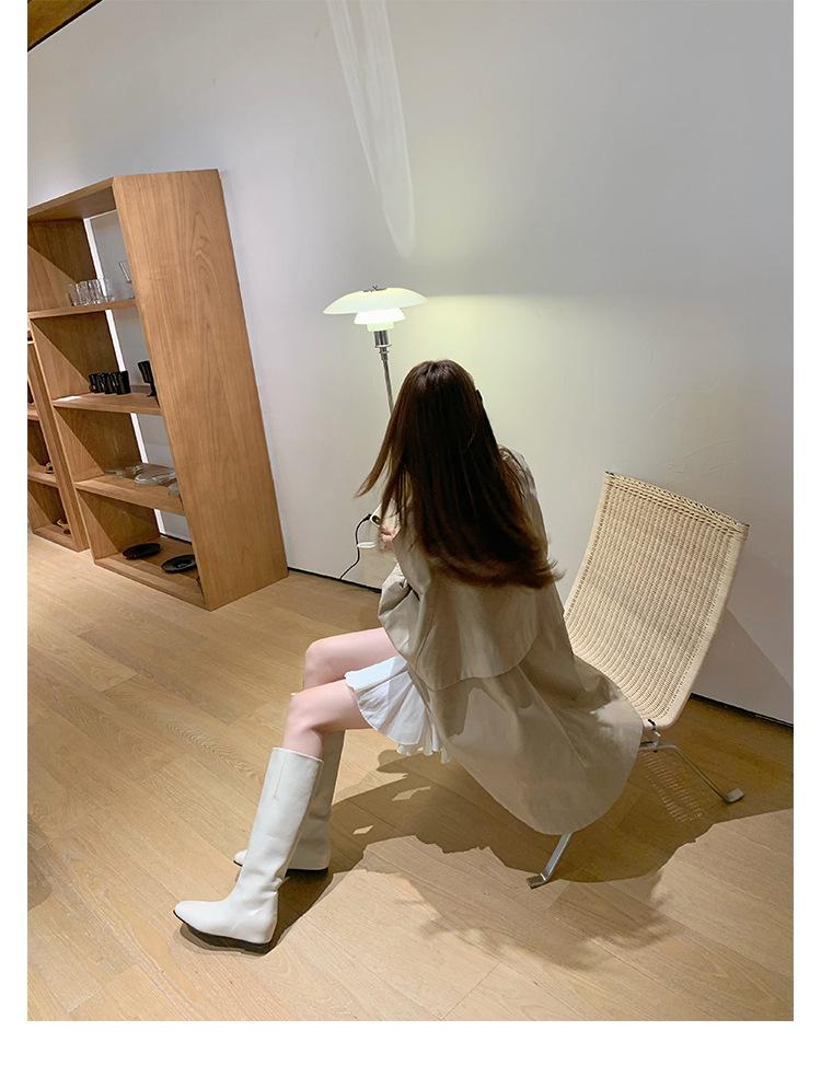 

New spot grape mother new height-increasing women s leather boots 2025 autumn and winter versatile knight boots round head thin and tall 40 молочный белый