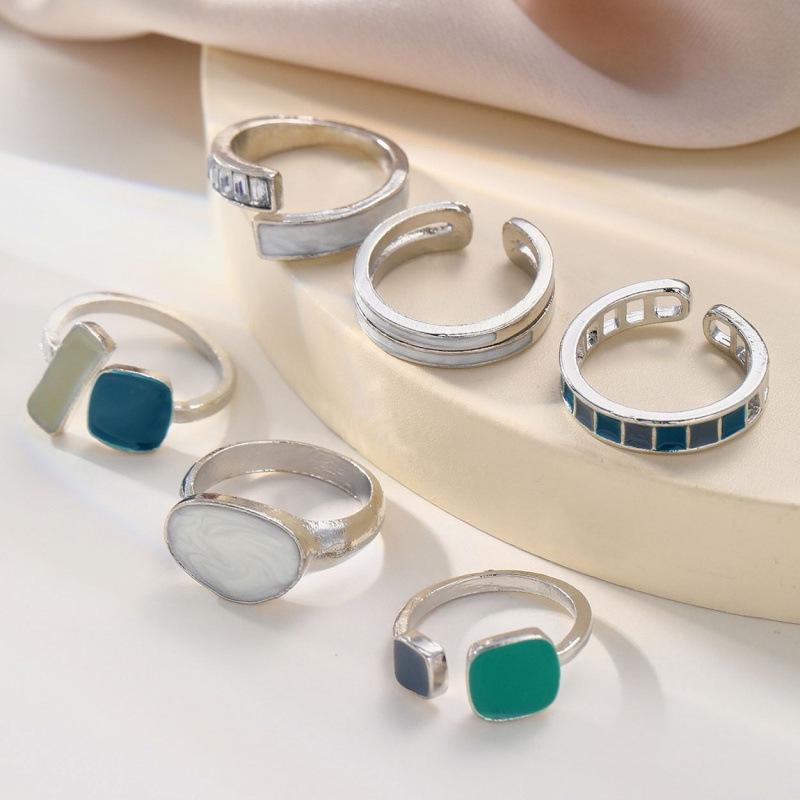 Retro Geometric Enamel Ring with Zircon, European & American Style, Open Design for Trendy Index Finger