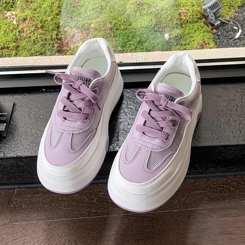 

Наступая на дерьмо, ощущение толстой подошвы, маленькие белые туфли, женская новинка лета 2025 года, легкая сетчатая дышащая повседневная спортивная обувь 40 фиолетовый