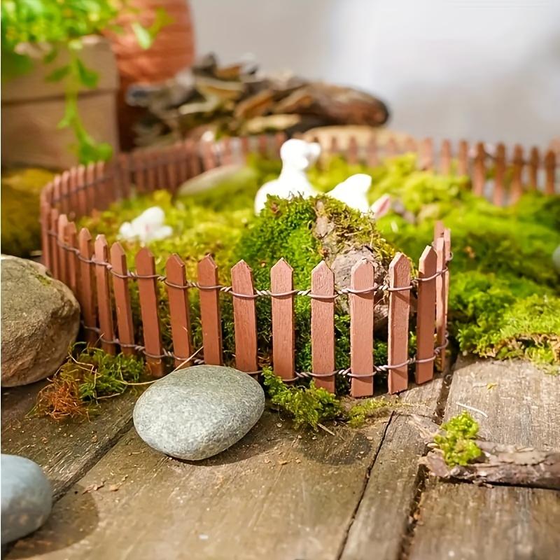 Exquisite Mini Fence | Perfect for Dollhouse Accessories, Micro Landscapes, Bonsai Decorations, Fairy Gardens and Yard Ornaments