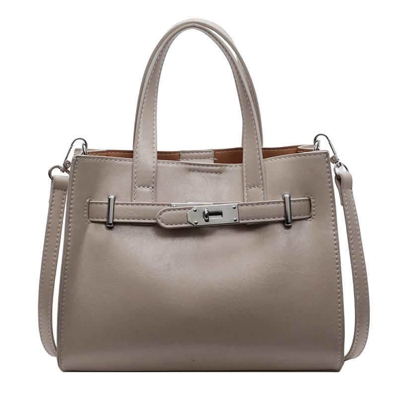 

New bag women s trend spring and summer shoulder messenger bag popular portable