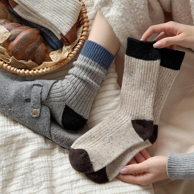 Idea Yarn Color-Blocked Wool Socks Mid-Leg Socks Are Thickened And Fleece To Keep Warm And Pile Up Stockings In Autumn