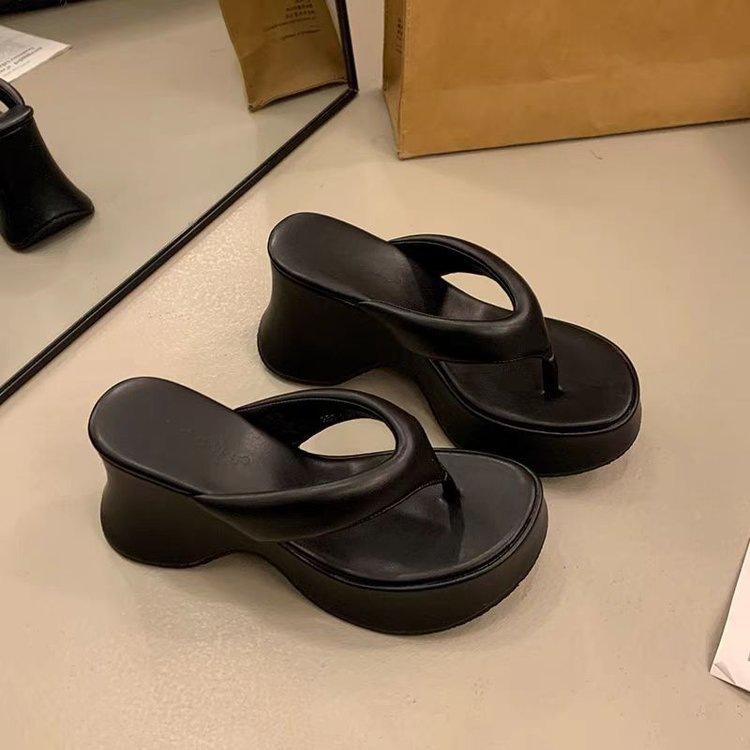 Casual heightened slope sandals summer wear new muffin thick-soled high-heeled beach toe flip-flops shoes