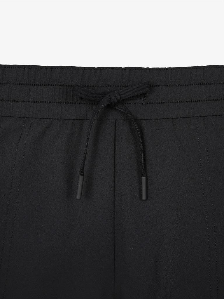 DISCOVERY EXPEDITION Freshvent Women'S Semi-Wide Cargo Shorts (Black)