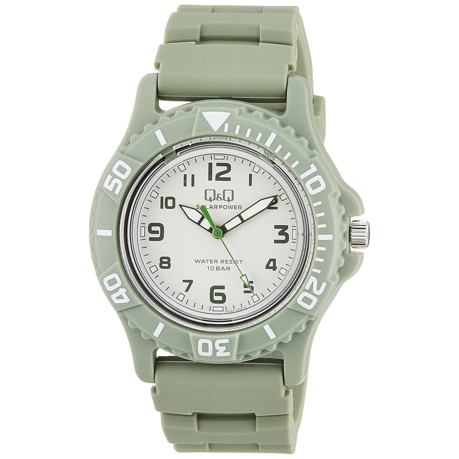 Citizen QQ Analog Solar Watch 10 ATM Water Resistant Urethane Belt E02A-005VK Mens Green